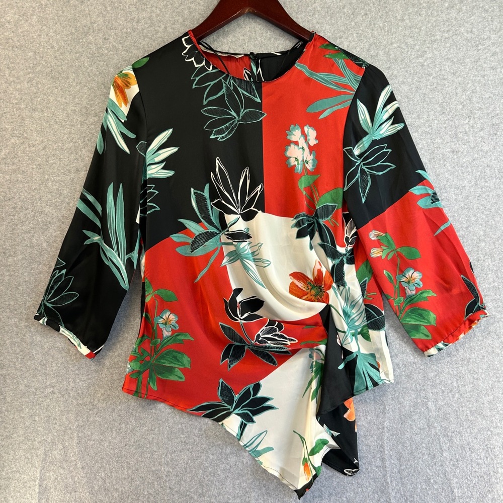 Zara Basic Blouse Floral Red Black Colorblock Asymmetric Knot Top Womens‎ Small